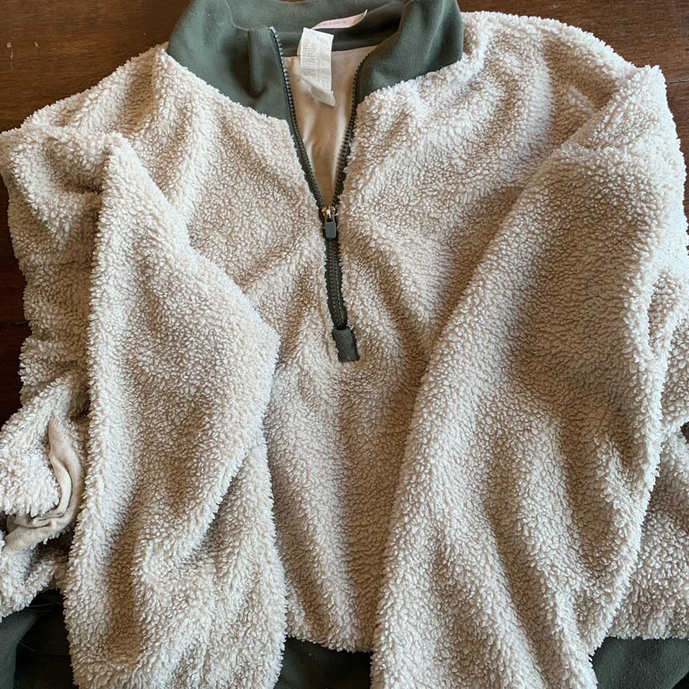 FABLETICS CROP JACKET